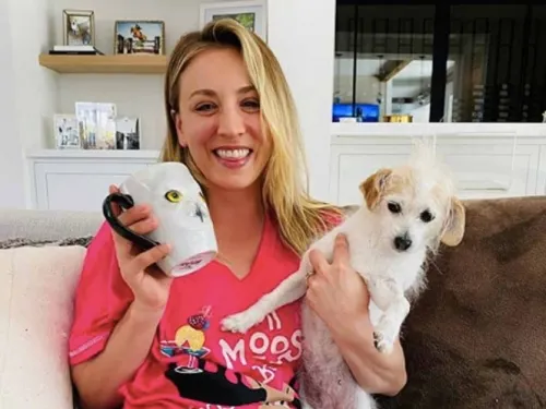 Kaley Cuoco revela lo difícil que fue grabar con Johnny Galecki tras ruptura