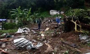Darán tarjeta por 5 mil pesos a daminificados de la Sierra Norte