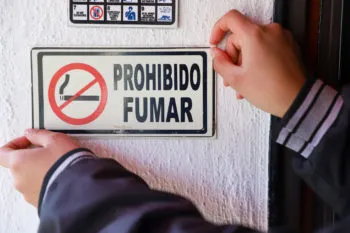 Sanciona Salud a ocho establecimientos por no respetar la Ley de Control del Tabaco en Puebla