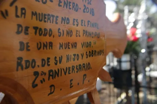 Panteones municipales en Puebla cumplen con disposición de mantenerse cerrados