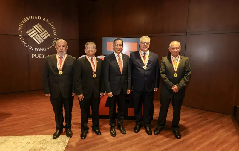 universidad-anahuac-puebla-20-aniversario