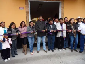 Juntas auxiliares se benefician con fortalecimiento de obras