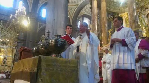 Arzobispo de Puebla pide respeto por la vida