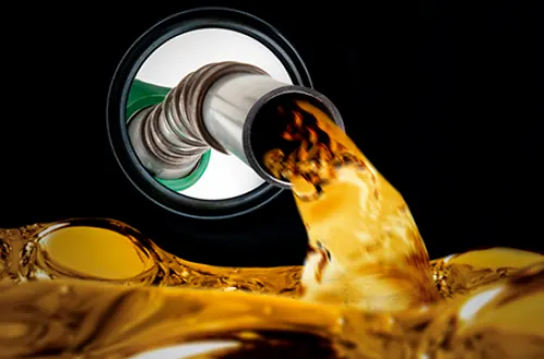 Pemex y un japonés quieren producir más gasolina mexicana