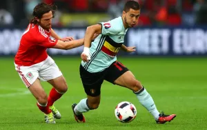 Gales hace historia y está entre los cuatro mejores de la Eurocopa