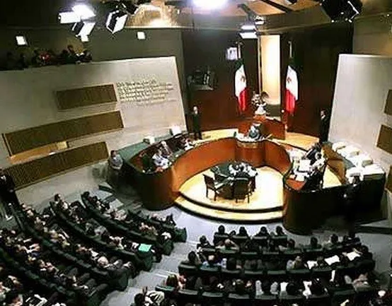 TEPJF desecha impugnación de AMLO y valida elección presidencial