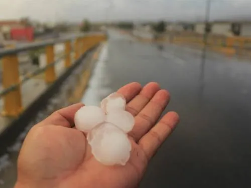 Prevé SMN tormentas fuertes y caída de granizo en 13 estados