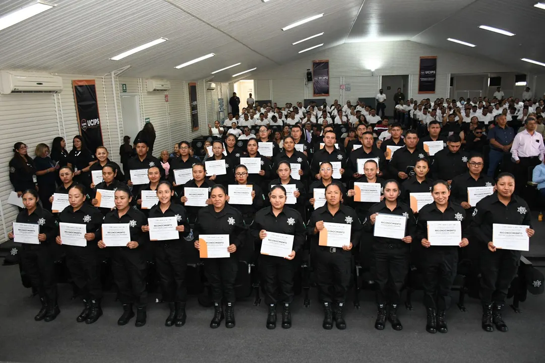Policía Penitenciario