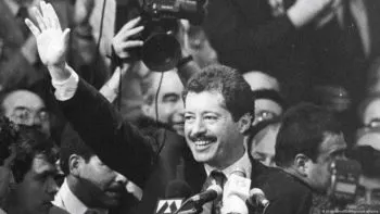Colosio es el nombre de una placita que huele a orines
