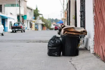Cuautlancingo reporta retrasos en recolección de basura por saturación en relleno sanitario