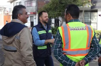 Impulsa Gobierno de la Ciudad mantenimiento vial en la colonia Aquiles Serdán