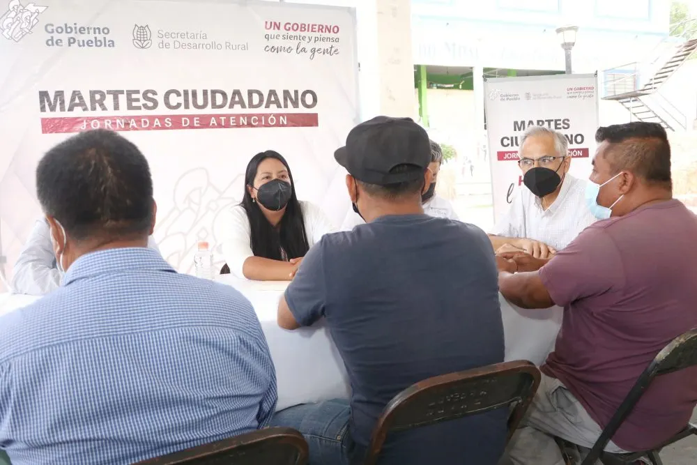 En “Martes Ciudadano”, SDR reafirma apoyo a productores de sal