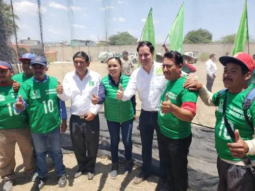 Candidata de Nueva Alianza declina por Kuri y por el Verde en Tehuacán