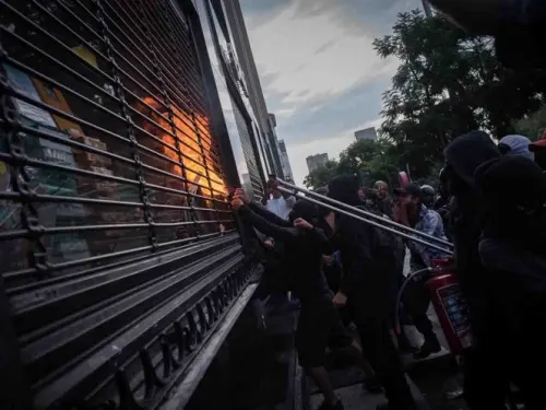‘La ira es enemiga del saber’, dice Librerías Gandhi tras destrozos
