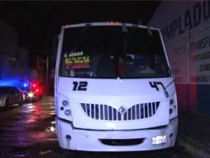 A martillazos asaltan Ruta 12