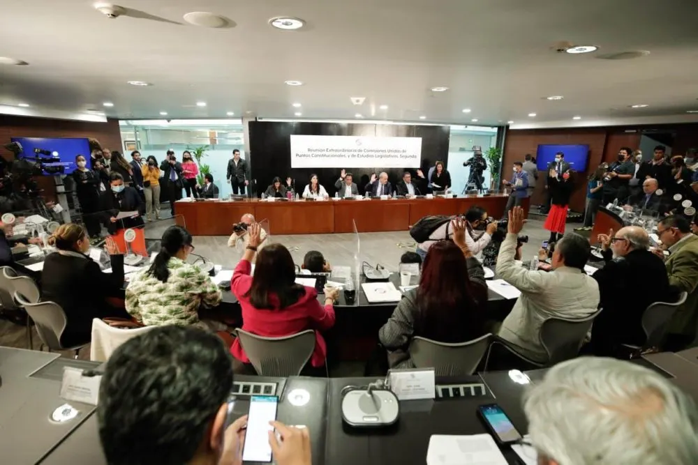 Reforma militar avanza en el Senado