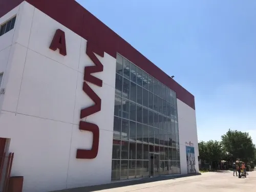 UVM trabajará bajo modelo en línea para evitar contagio de Coronavirus