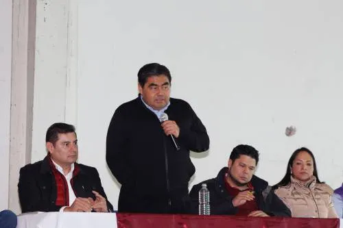 Miguel Barbosa: Limpiecito de Pensamiento y en Estado de Luto Permanente