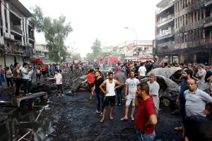 Dos atentados con bomba dejan casi 100 muertos en Irak