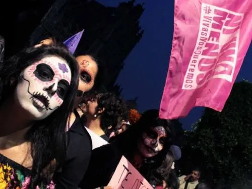 Urgen garantizar recursos para atender feminicidios en el país