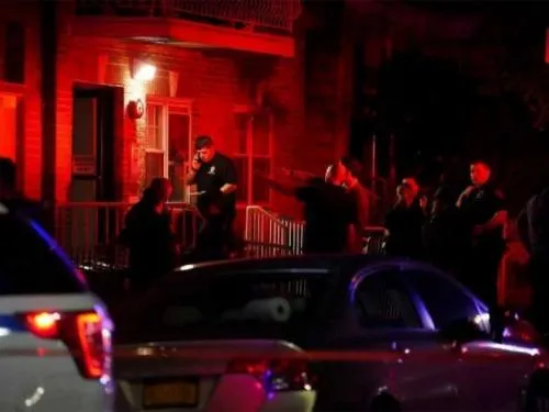 Hallan a 4 personas muertas en una vivienda en NY