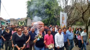 Sepultan cuerpo de precandidata perredista decapitada