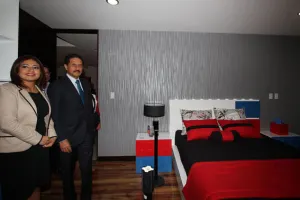 Inaugura Rector residencia del primer premio del Sorteo BUAP