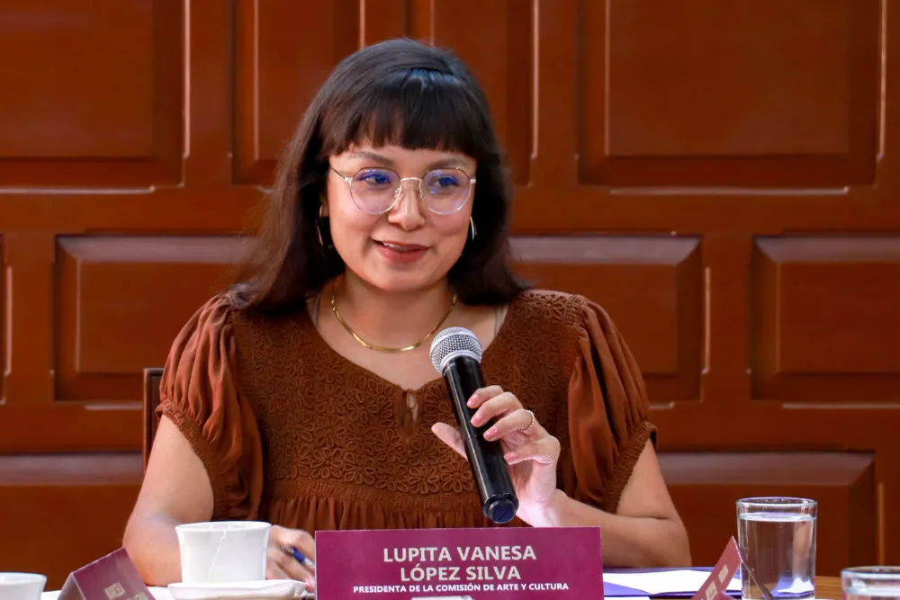 Lupita López deja el Cabildo de Puebla para asumir la Secretaría de Bienestar; Andrea Gómez toma protesta como suplente