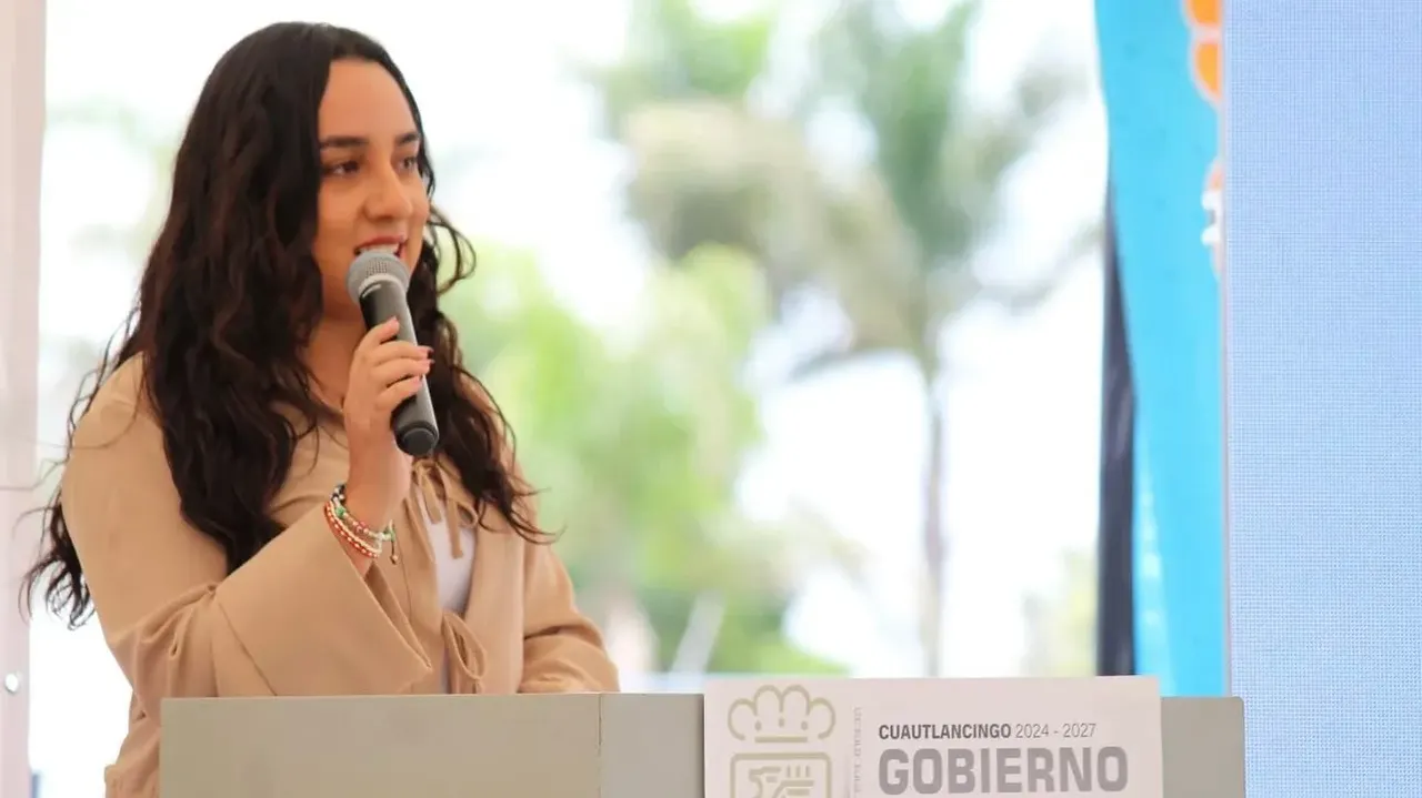 Alexa Espidio aclara que no hay acuerdo con Grace Palomares de compartir la diputación