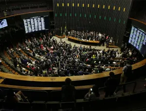 Domina impeachment a Rousseff; aliados aceptan la derrota
