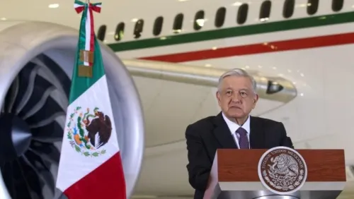 Pemex regala boletos para rifa del avión presidencial entre sindicalizados de Tabasco
