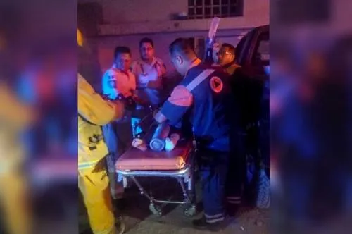 Menor atropella a una mujer y a dos niños en Clavijero