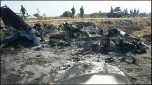 Ejército y Marina localizan avioneta calcinada en Pijijiapan, Chiapas