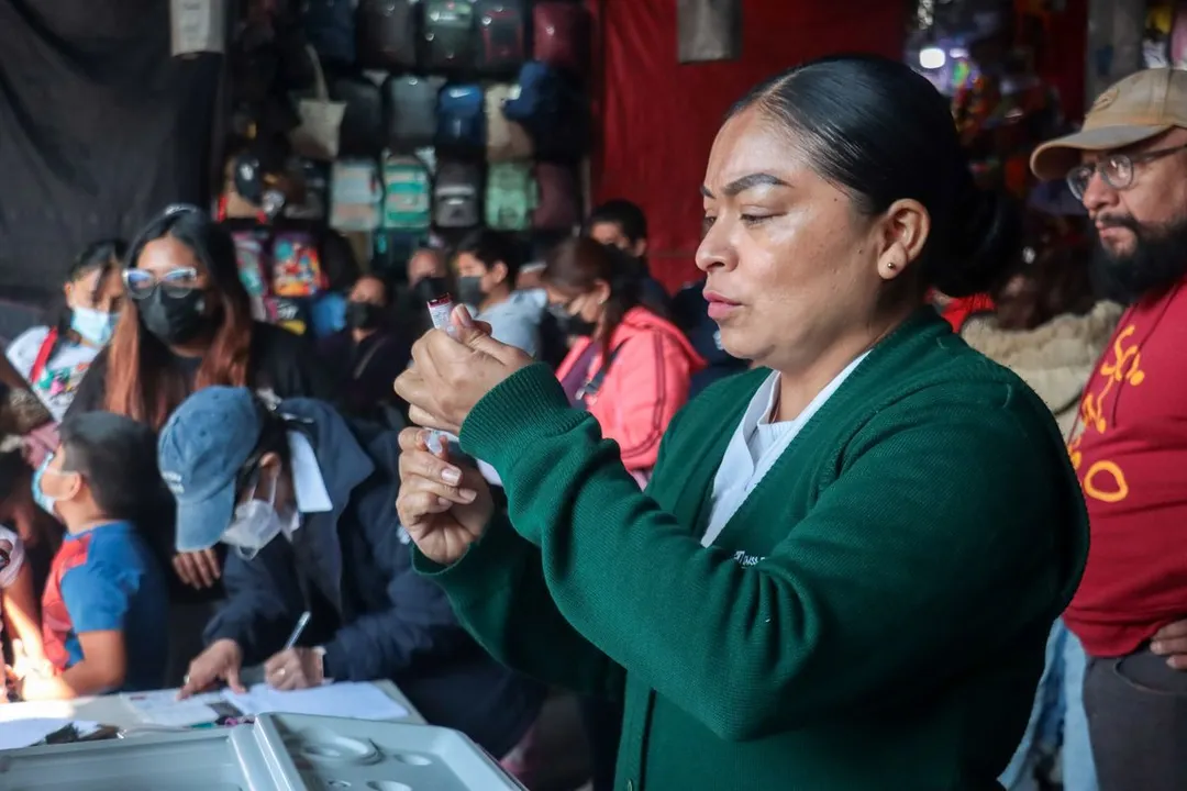 Vacunacion Sarampion Mercado Hidalgo