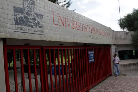 Destacan alumnos de la Ibero Puebla en concurso convocado por la UNAM