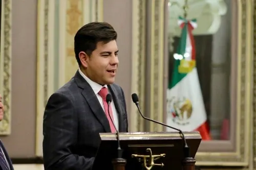 Piden legalizar sesiones virtuales en ayuntamientos de Puebla