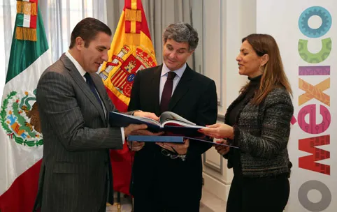 Promueve Moreno Valle inversiones ante empresarios españoles