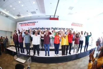 Morena y aliados presentan a sus candidatos a legisladores federales en Puebla