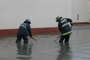 Aumentan reportes de emergencia por lluvias
