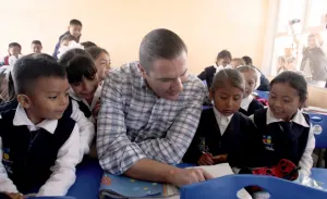 Inversión en escuelas al 100, muestra confianza de EPN en RMV