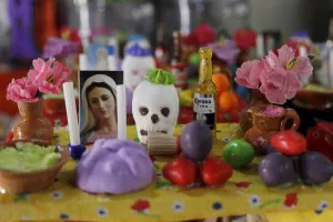 Hasta 600 pesos costará a poblanos colocar una ofrenda