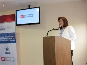 Refrenda ayuntamiento compromiso con la transparencia