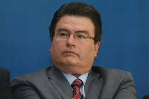 Acusa Miguel Ángel de la Rosa a NI y ADN de secuestrar candidaturas del PRD