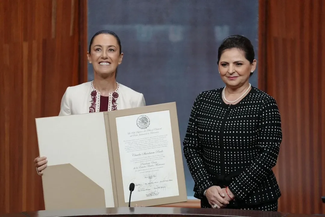 Claudia Sheinbaum Recibe Constancia De Mayoria