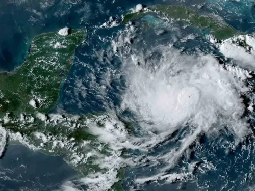 Tormenta tropical ‘Nana’ golpeará Belice este miércoles
