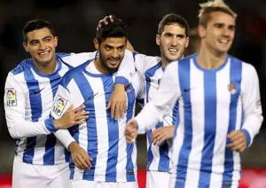 Siempre sí, Carlos Vela se queda en la Real Sociedad