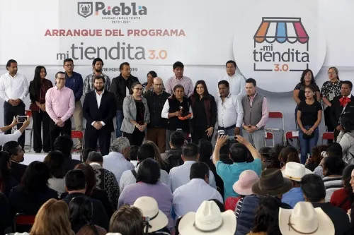 Impulsan la economía social en Juntas Auxiliares con el programa Mi Tiendita 3.0