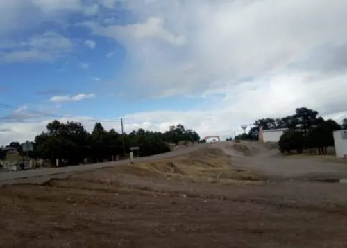Roban dos pipas con combustible y secuestran a sus operadores en Chihuahua
