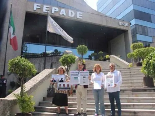 Morena denuncia a PAN y PRD ante Fepade