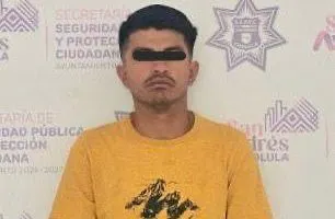 Detienen a hombre en San Andrés Cholula por presunta posesión de camioneta con reporte de robo
